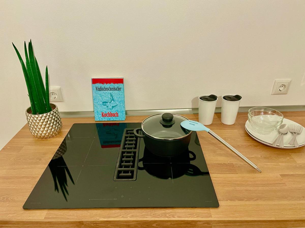 Voh Studio Mitten In Vohenstrauss, Smart-Tv, Parkplatz Екстериор снимка